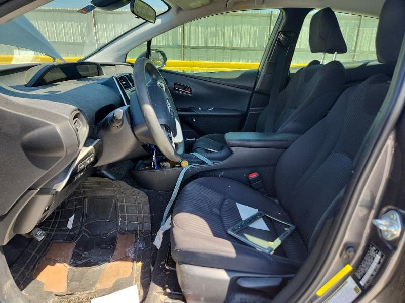 2018 TOYOTA PRIUS TWO 7