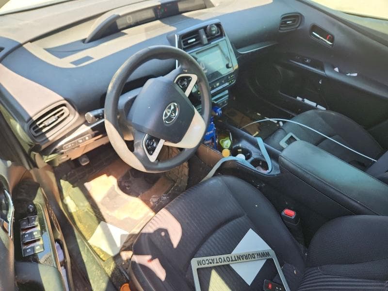2018 TOYOTA PRIUS TWO 8