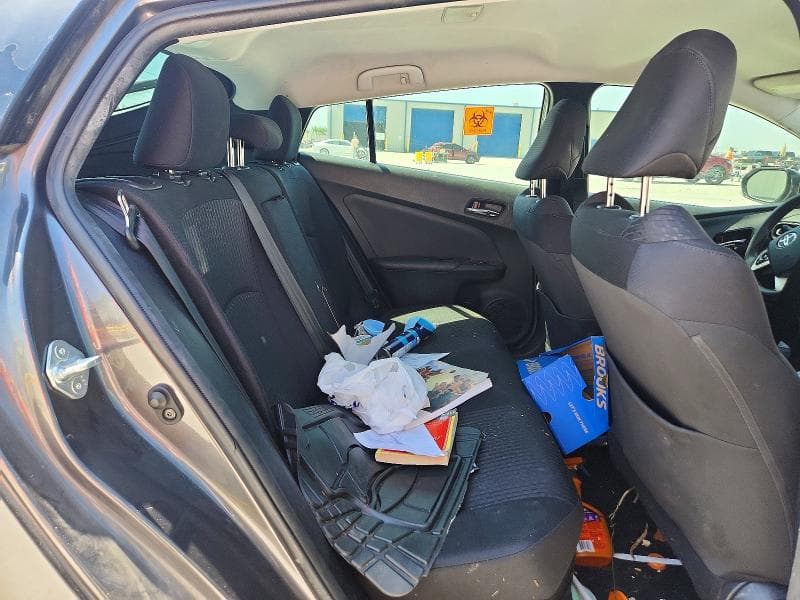 2018 TOYOTA PRIUS TWO 10