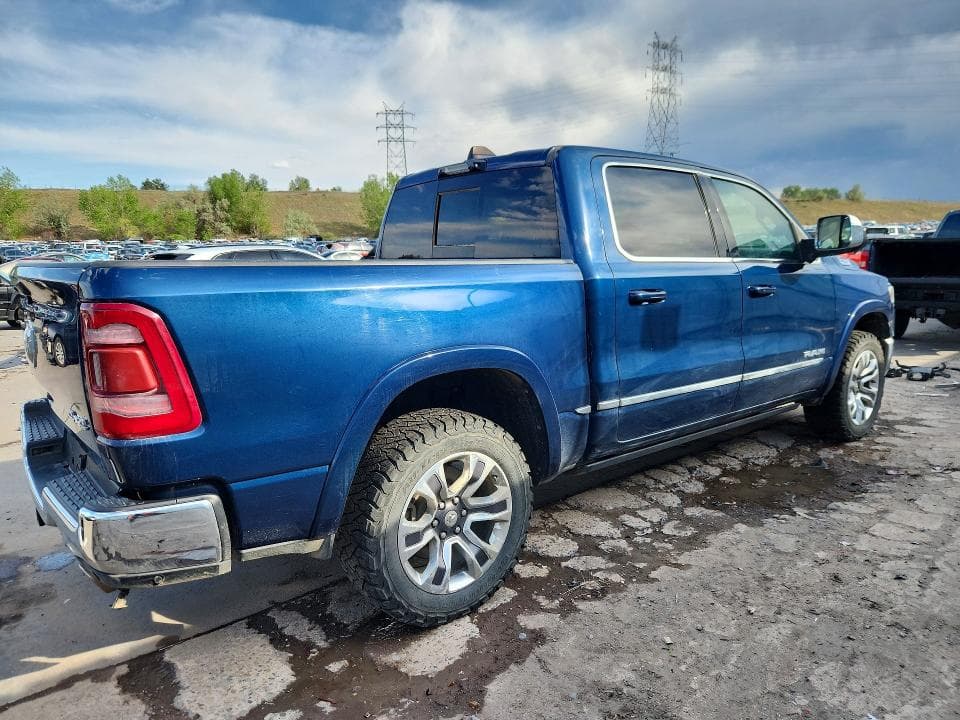 2023 RAM 1500 LIMITED LIMITED 3