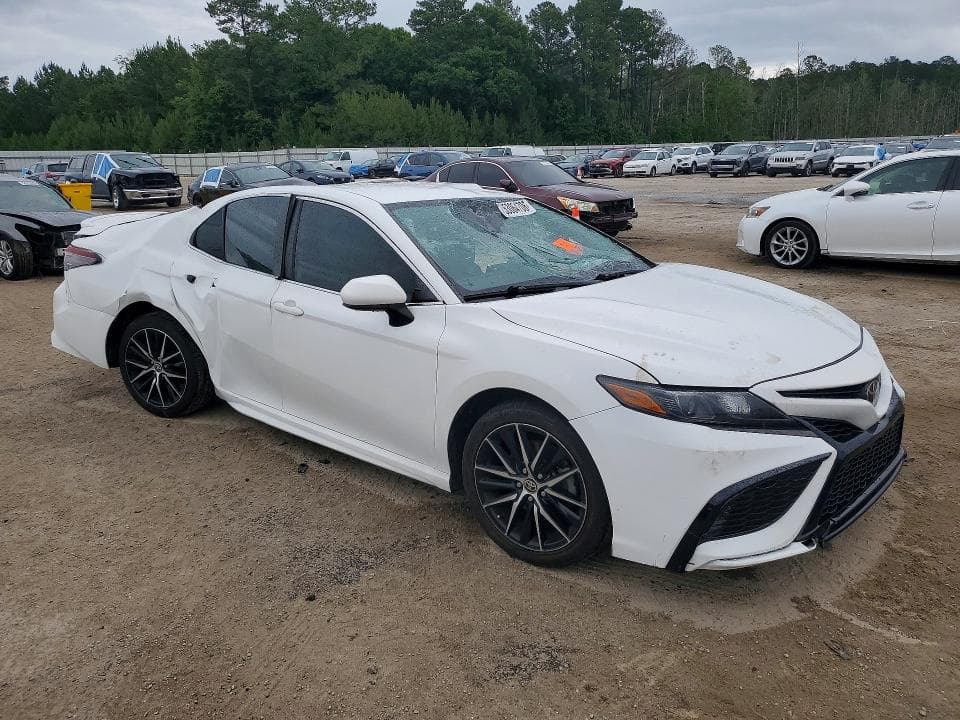 2021 TOYOTA CAMRY SE SE 4
