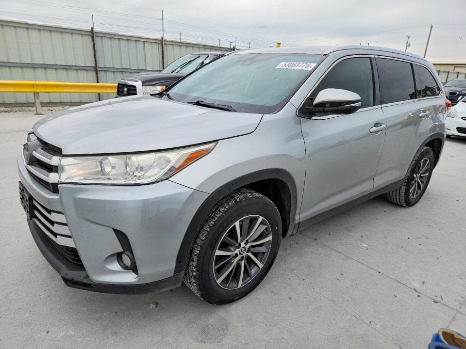 2019 TOYOTA HIGHLANDER XLE XLE - 1