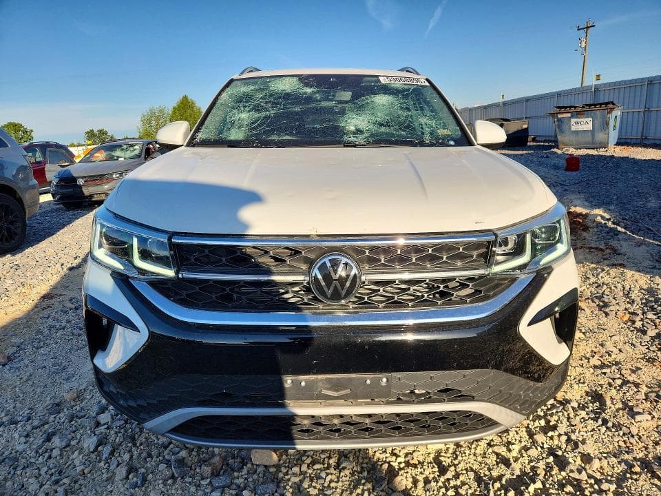 2024 VOLKSWAGEN TAOS SEL 5