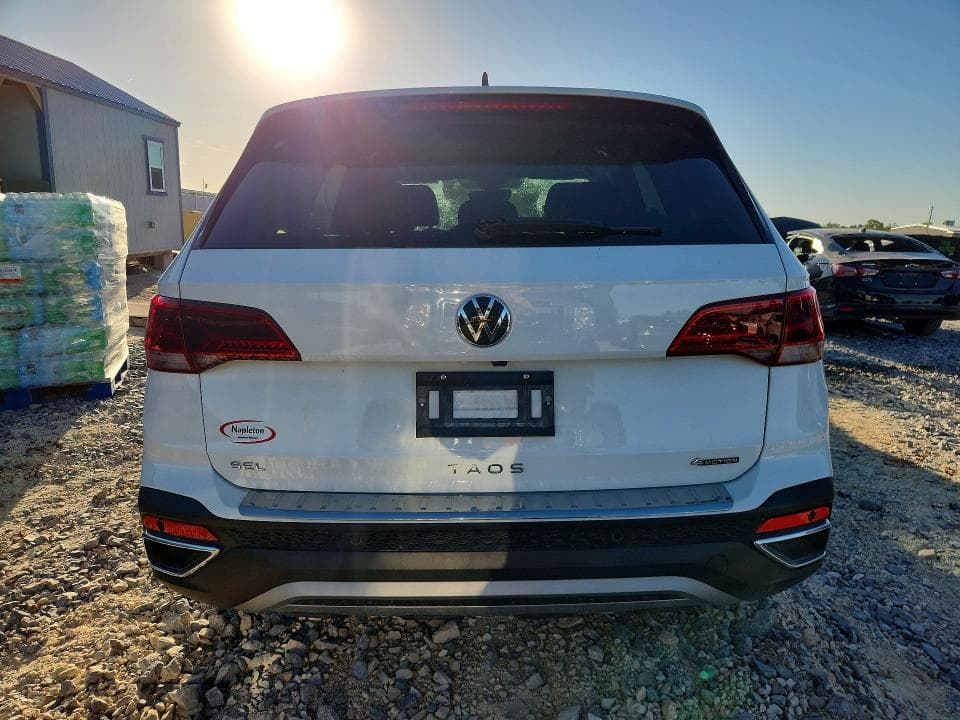 2024 VOLKSWAGEN TAOS SEL 6
