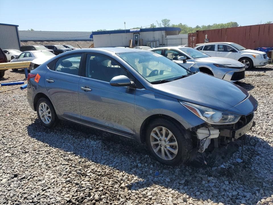 2020 HYUNDAI ACCENT SEL 4