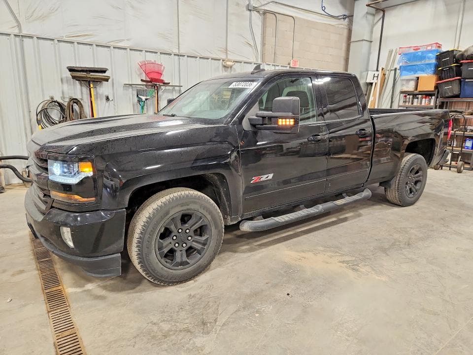 2017 CHEVROLET SILVERADO K1500 LT - 1