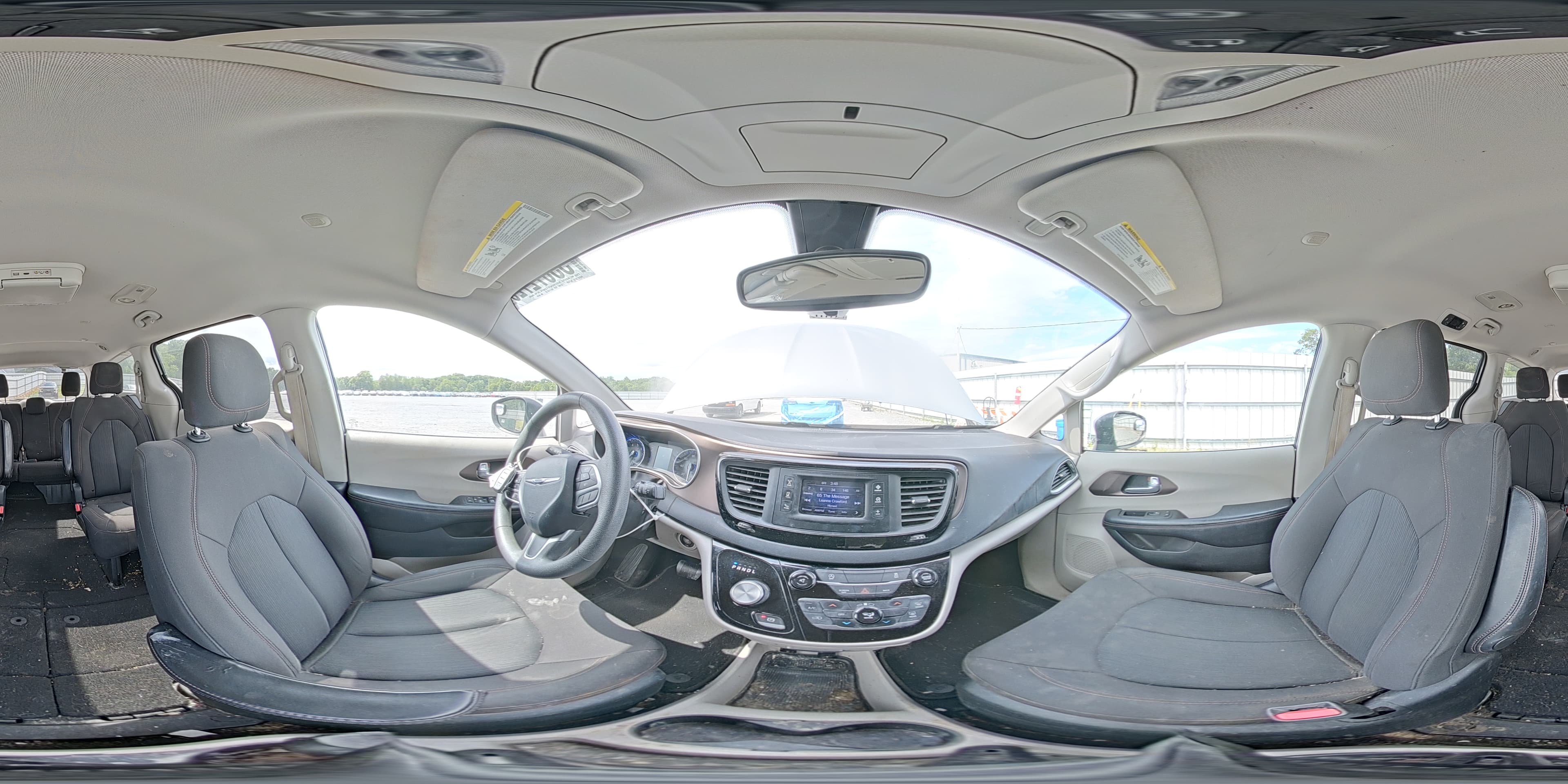 2017 CHRYSLER PACIFICA TOURING 15