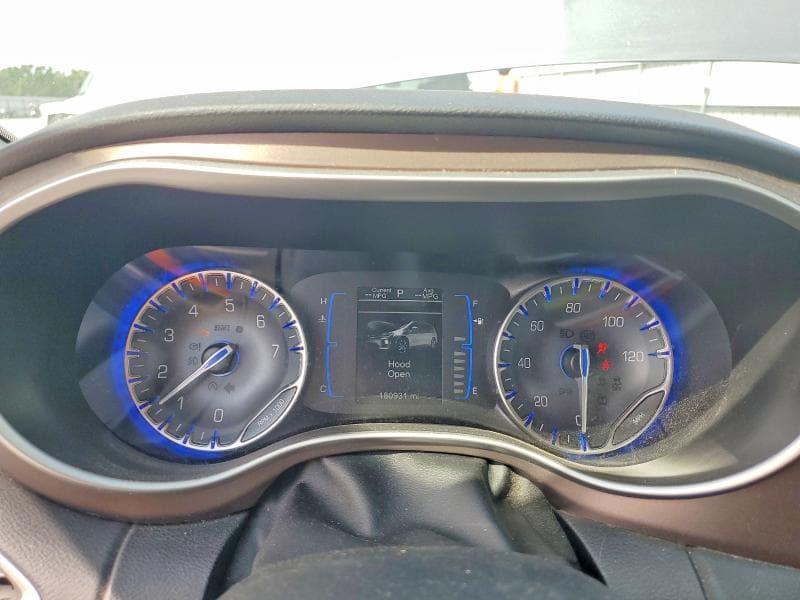 2017 CHRYSLER PACIFICA TOURING 9