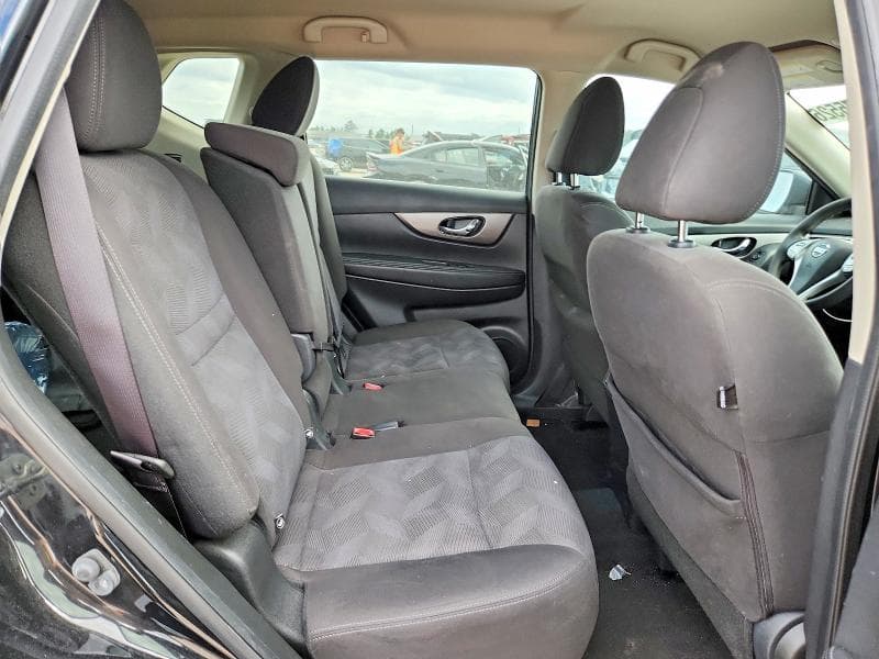 2016 NISSAN ROGUE S 10