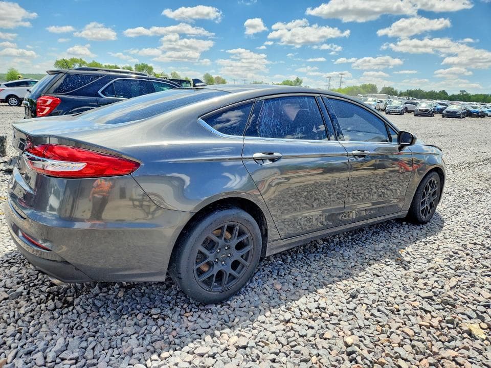 2020 FORD FUSION SE 3