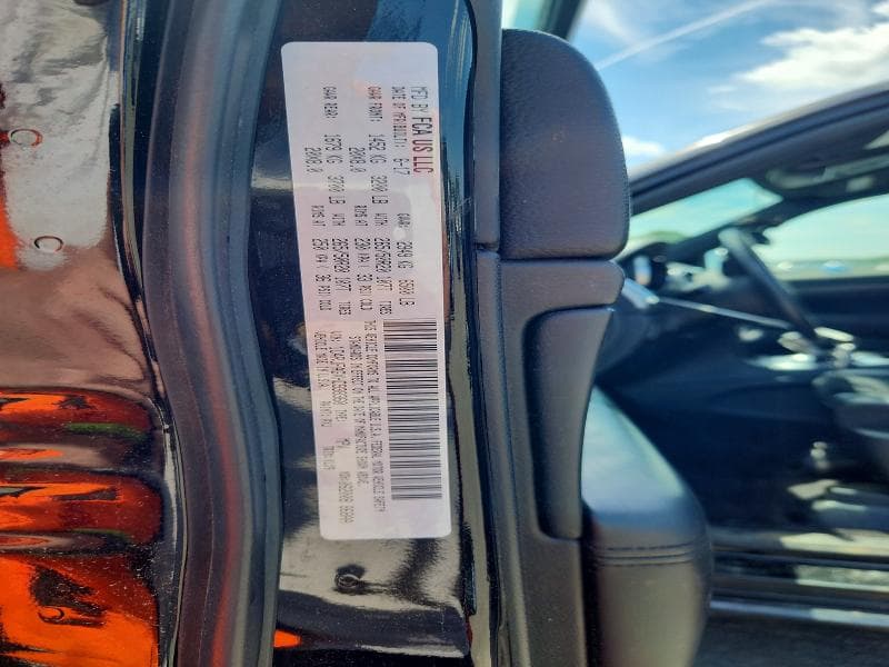 2017 JEEP GRAND CHEROKEE LAREDO 13
