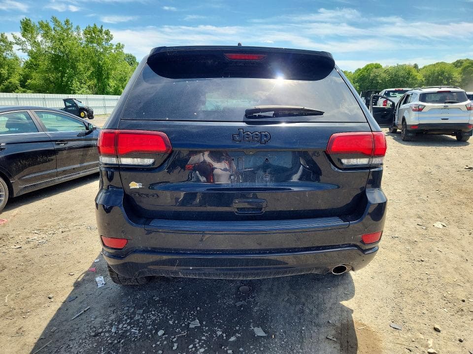 2017 JEEP GRAND CHEROKEE LAREDO 6