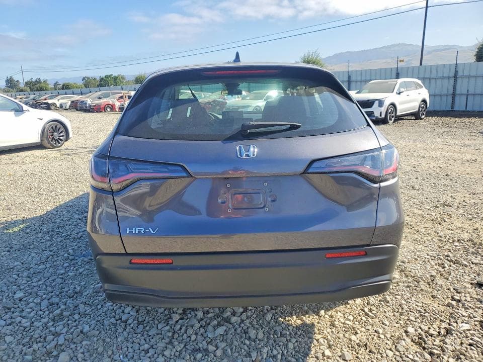 2025 HONDA HR-V LX 6
