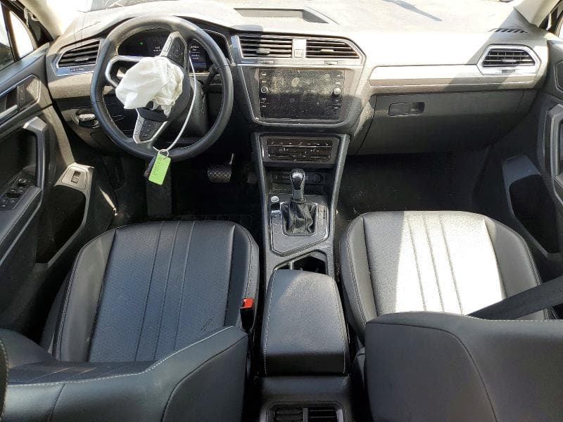 2022 VOLKSWAGEN TIGUAN SE 8