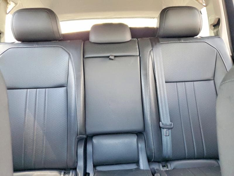2022 VOLKSWAGEN TIGUAN SE 10