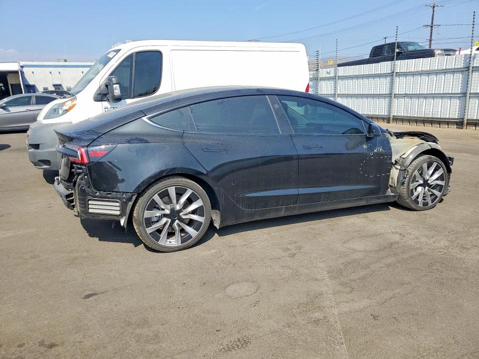2024 TESLA MODEL 3 3