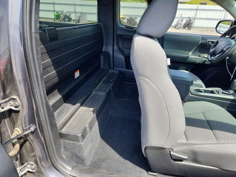 2020 TOYOTA TACOMA SR SR 10