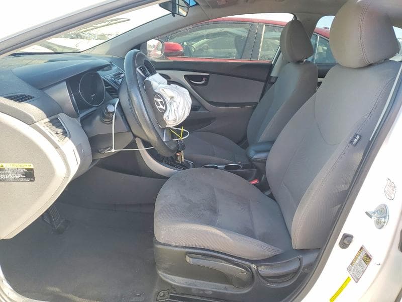 2016 HYUNDAI ELANTRA SE SE 7