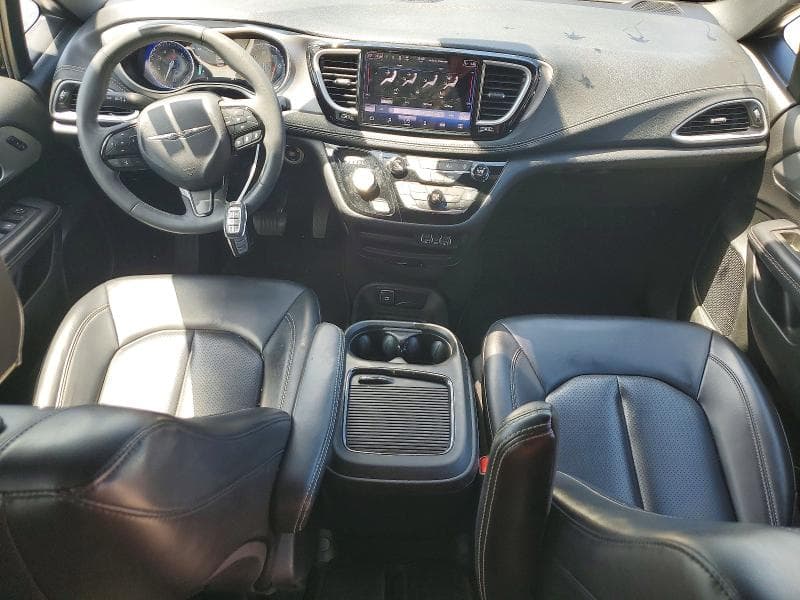 2023 CHRYSLER PACIFICA TOURING L TOURING L 8