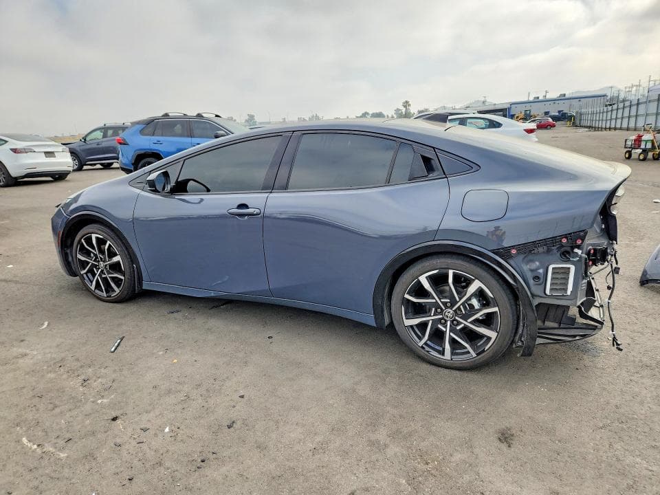 2024 TOYOTA PRIUS PRIME XSE 2