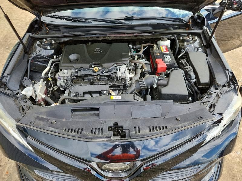 2019 TOYOTA CAMRY L 11