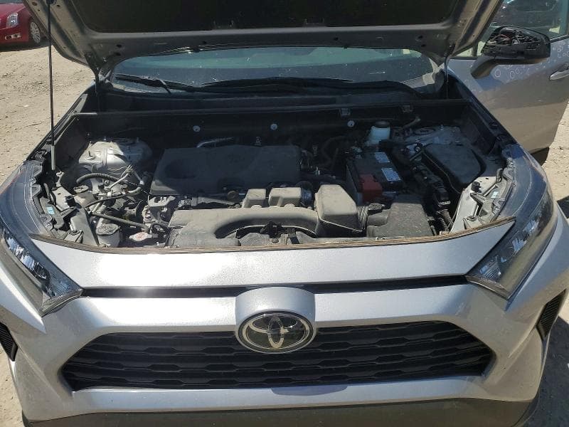 2022 TOYOTA RAV4 LE LE 12