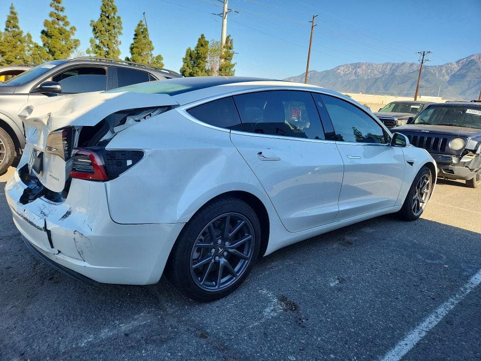 2019 TESLA MODEL 3 3