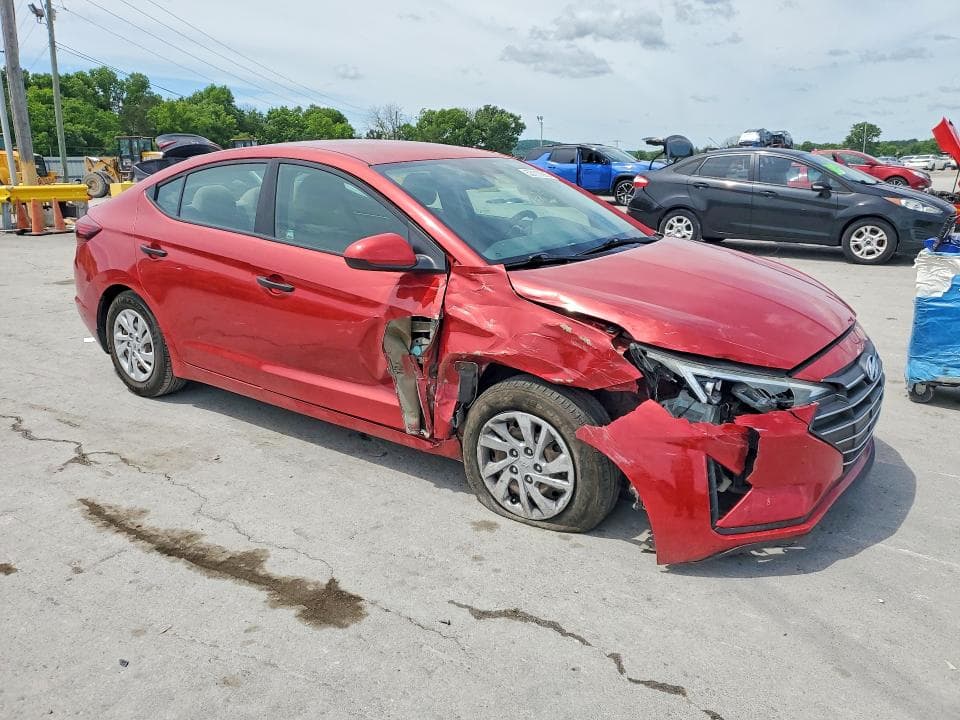 2020 HYUNDAI ELANTRA SE 4
