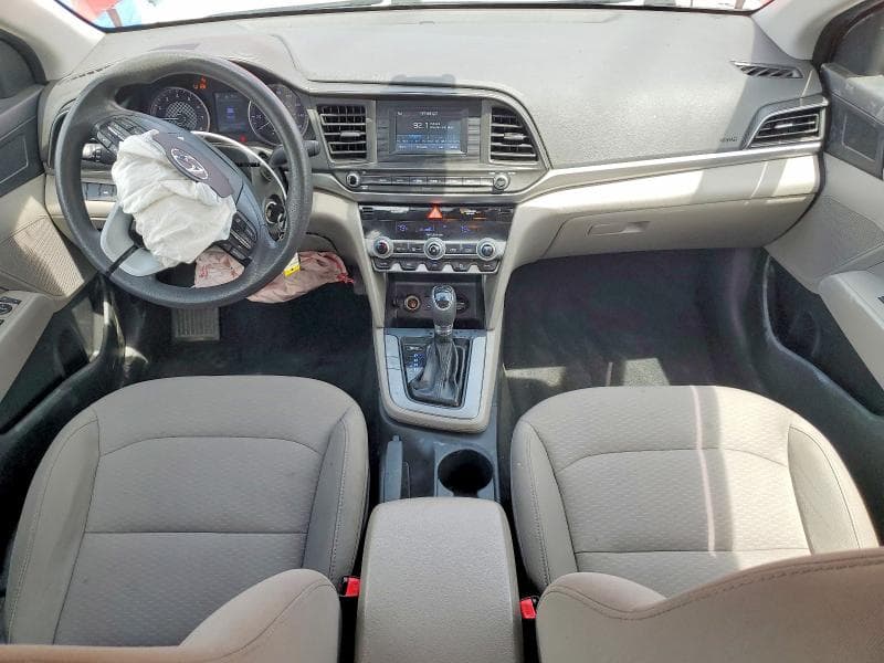 2020 HYUNDAI ELANTRA SE 8