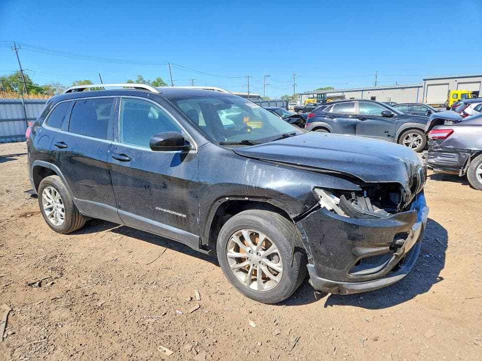 2019 JEEP CHEROKEE LATITUDE 4