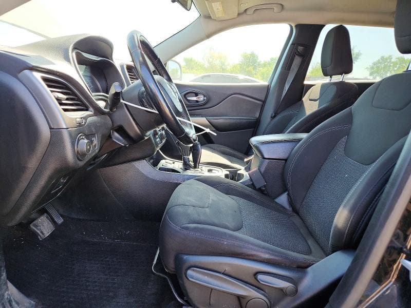 2019 JEEP CHEROKEE LATITUDE 7