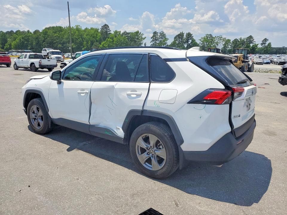 2024 TOYOTA RAV4 HYBRID XLE XLE 2