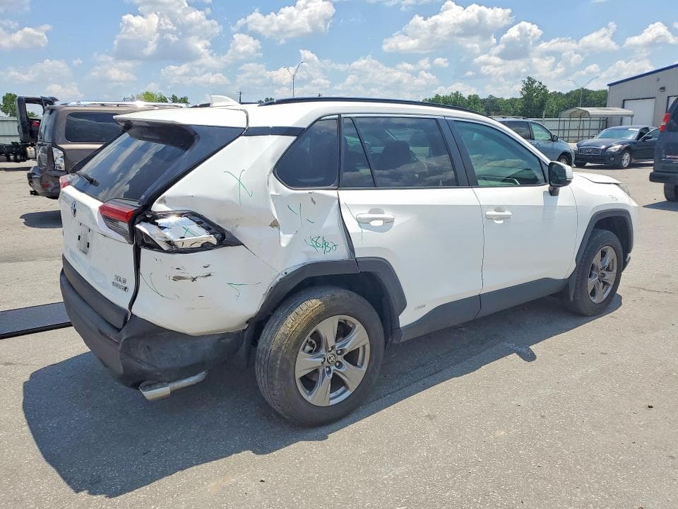 2024 TOYOTA RAV4 HYBRID XLE XLE 3
