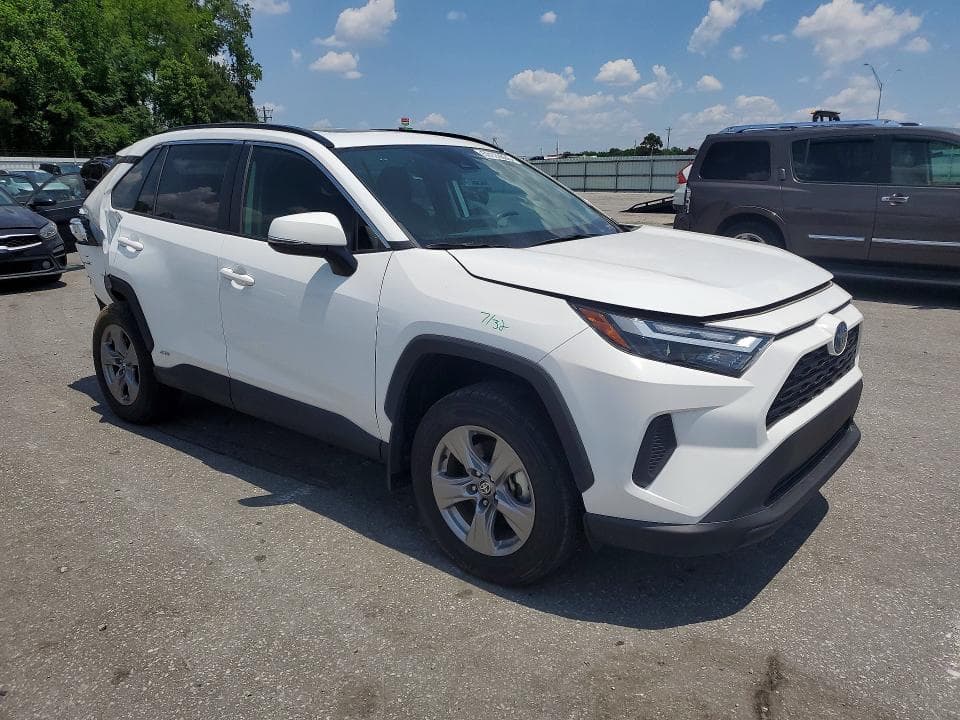 2024 TOYOTA RAV4 HYBRID XLE XLE 4