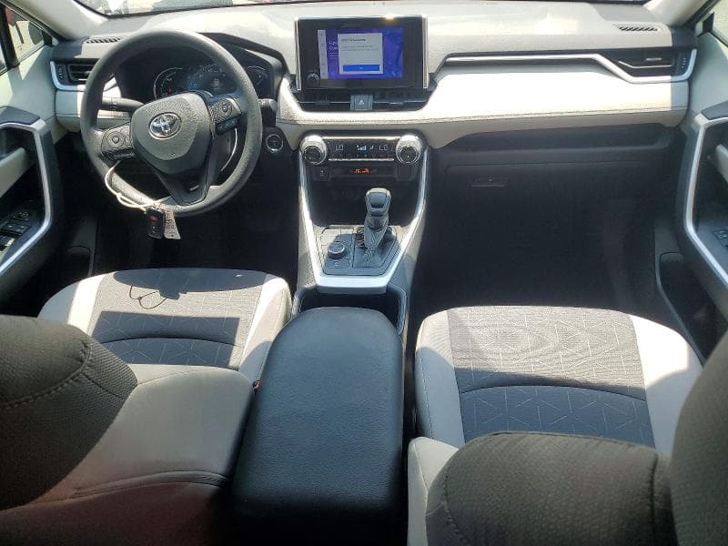 2024 TOYOTA RAV4 HYBRID XLE XLE 8
