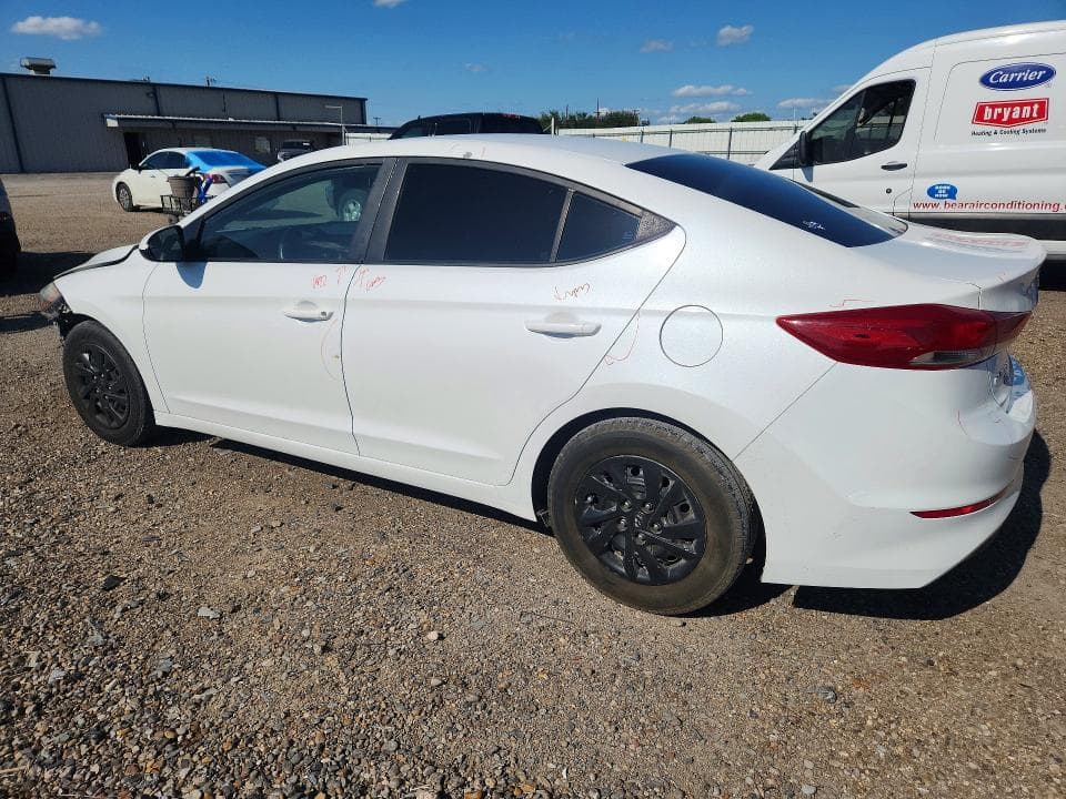 2018 HYUNDAI ELANTRA 2