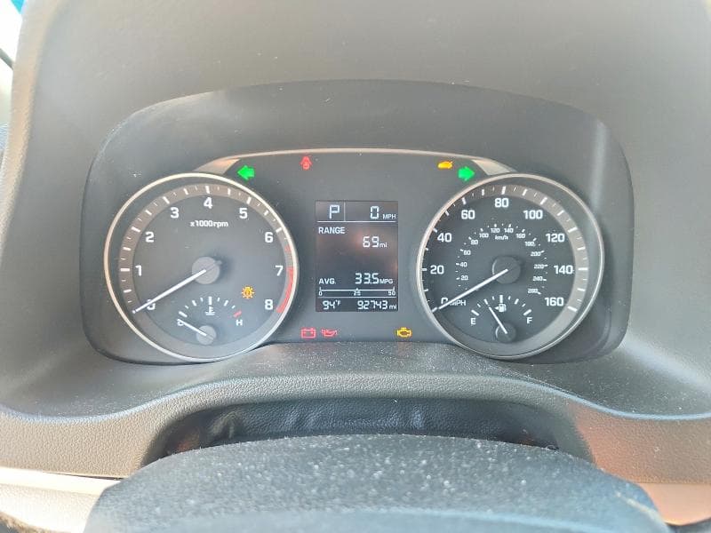 2018 HYUNDAI ELANTRA 9
