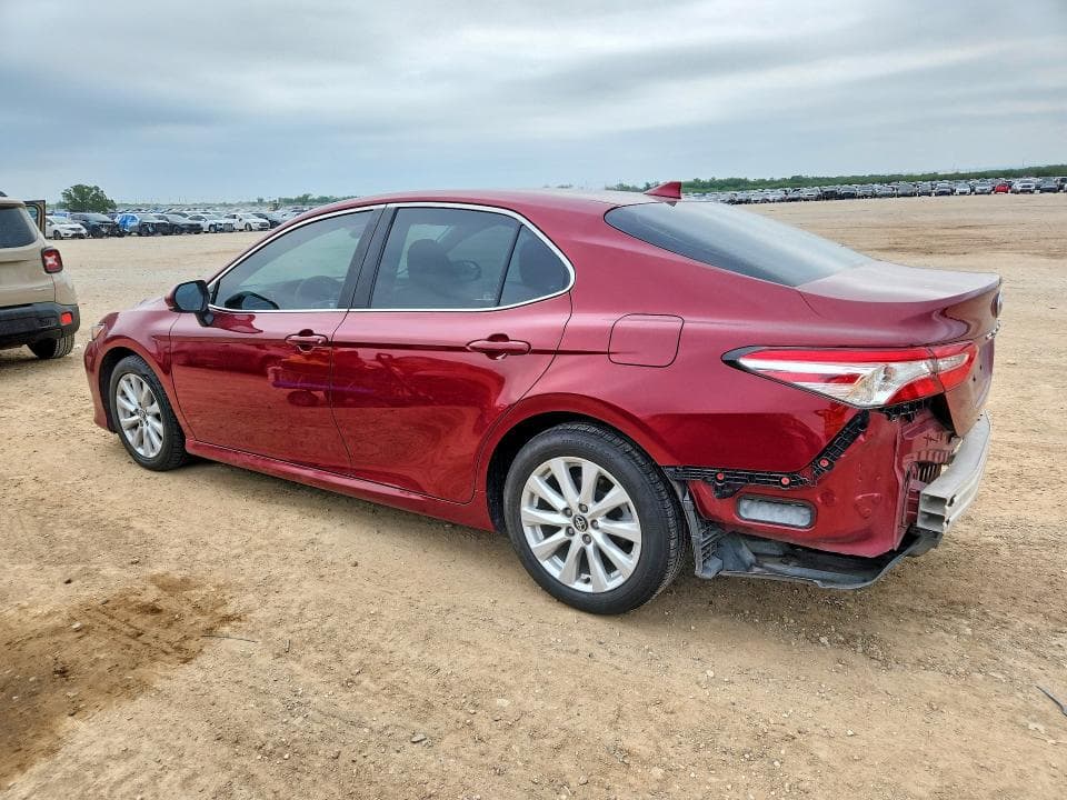 2020 TOYOTA CAMRY LE LE 2