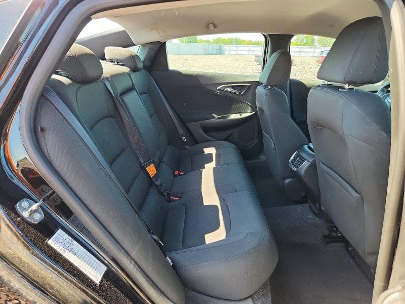 2016 CHEVROLET MALIBU LT 10