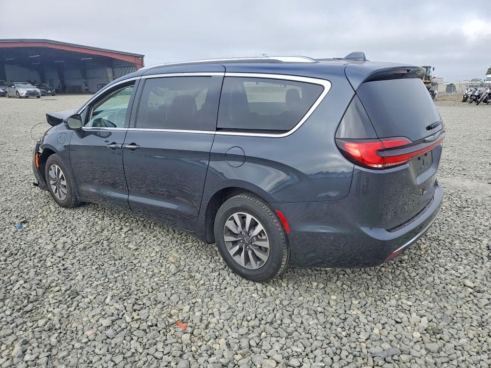 2021 CHRYSLER PACIFICA HYBRID TOURING L 2