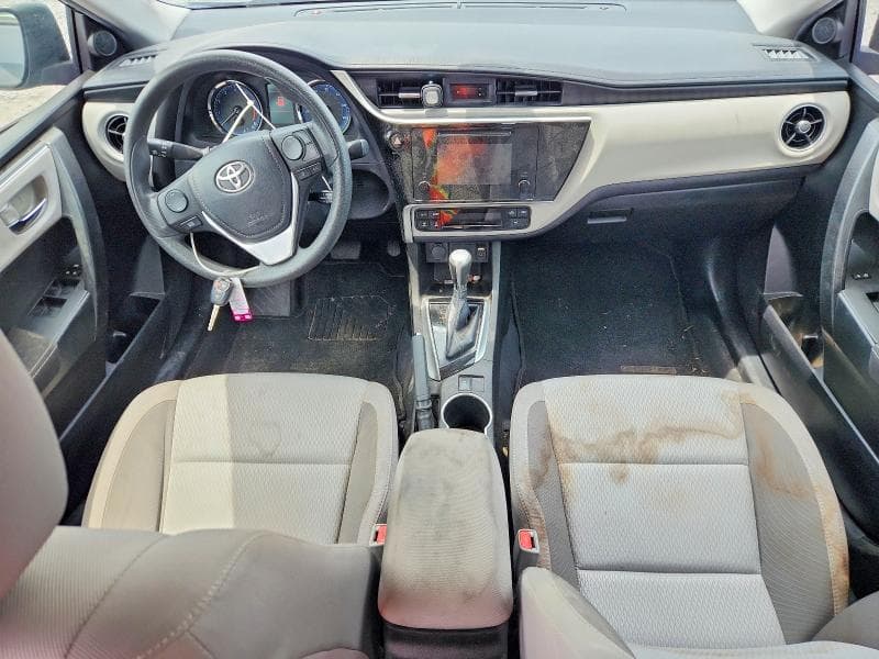 2019 TOYOTA COROLLA LE 8