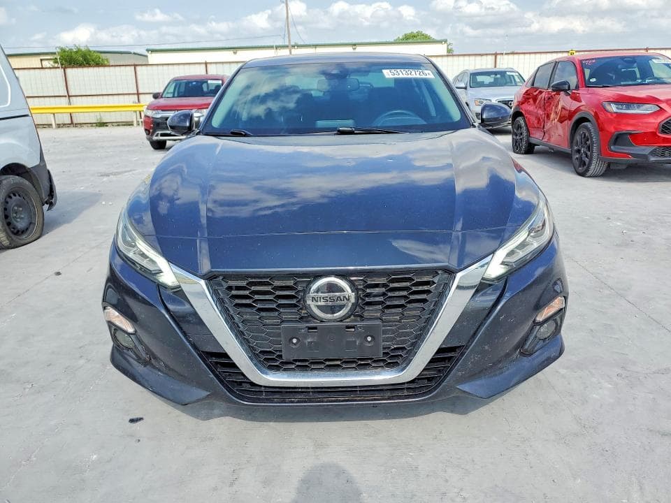 2019 NISSAN ALTIMA SV SV 5