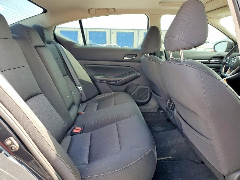 2019 NISSAN ALTIMA SV SV 10