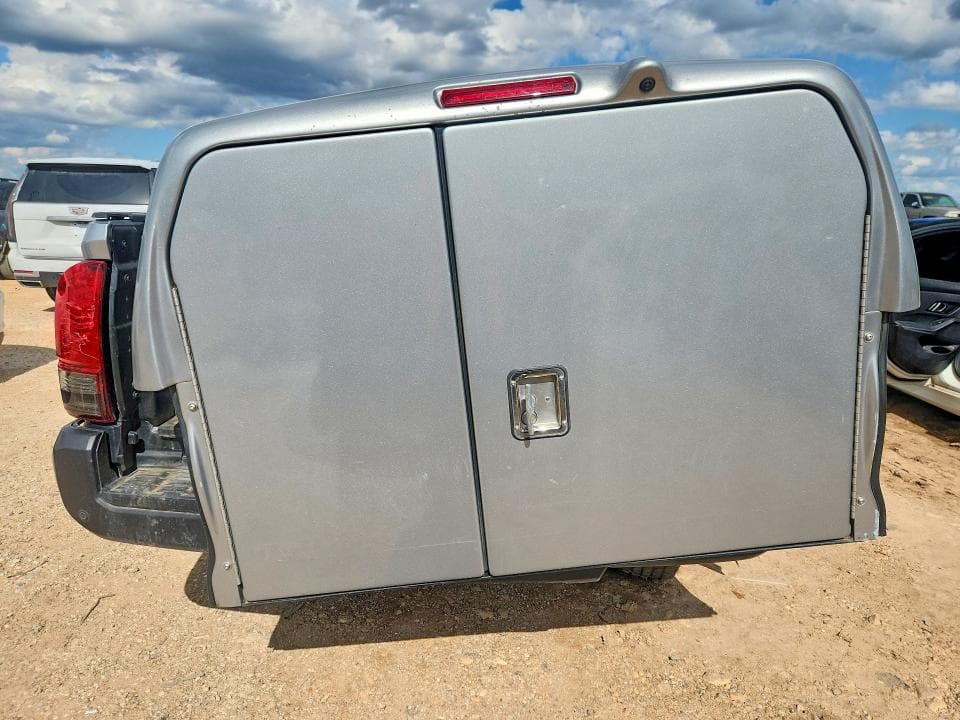 2022 TOYOTA TACOMA SR SR 6