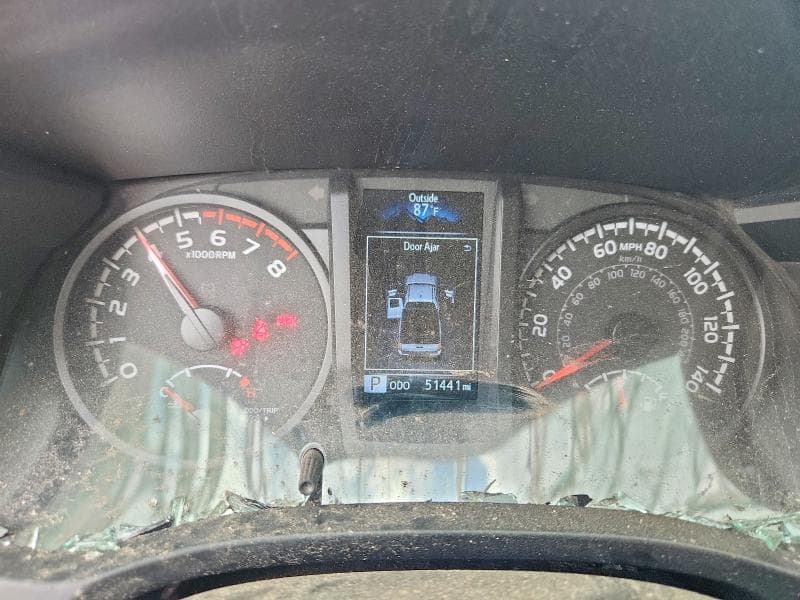 2022 TOYOTA TACOMA SR SR 9