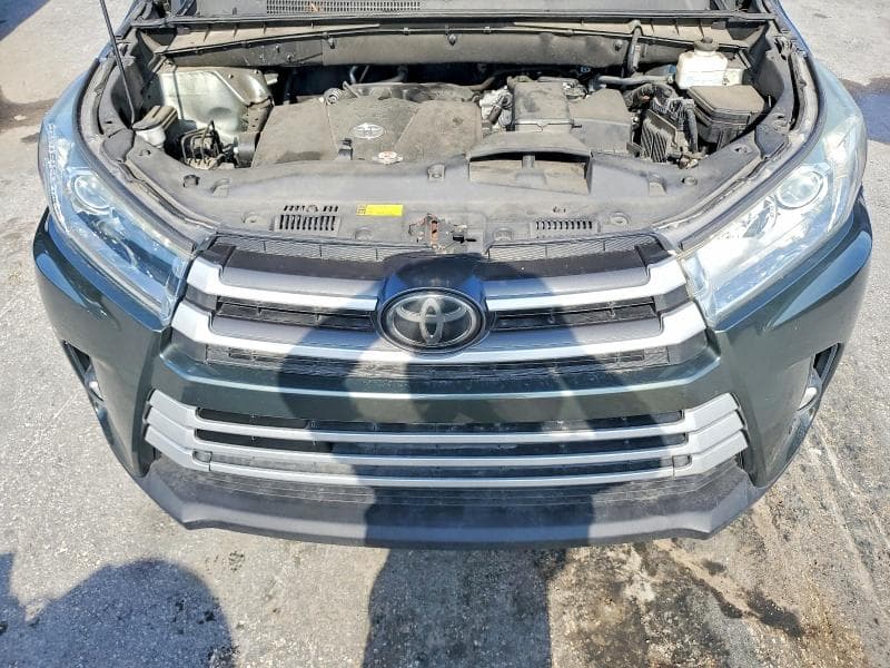 2019 TOYOTA HIGHLANDER LE PLUS LE PLUS 13