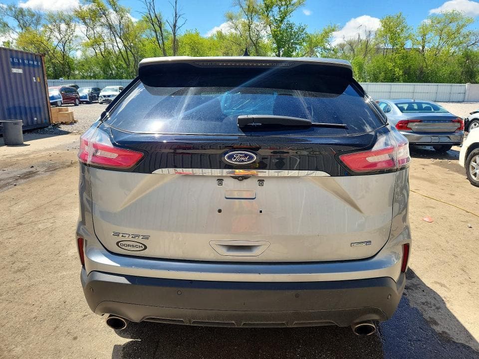 2020 FORD EDGE SE 6
