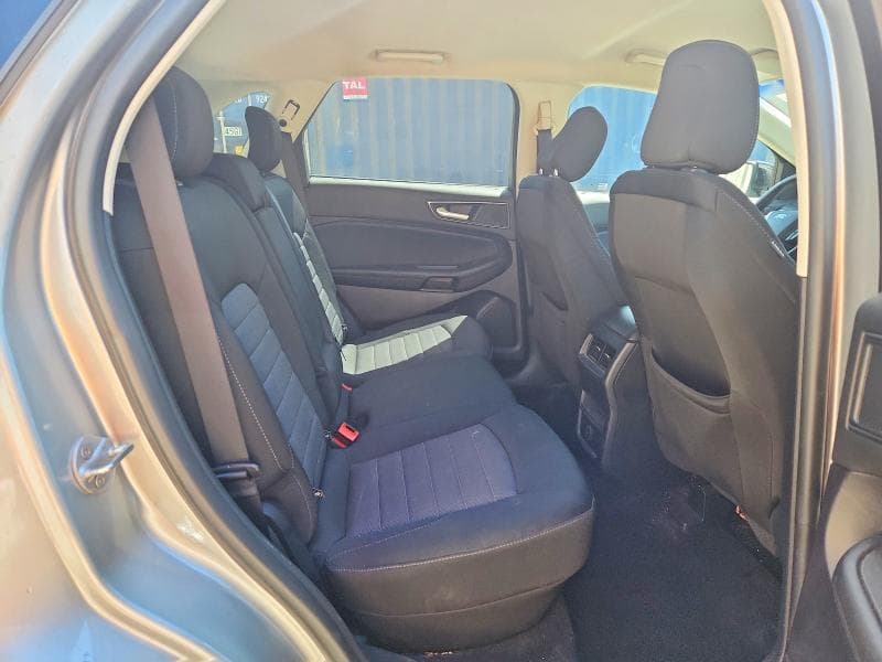 2020 FORD EDGE SE 10
