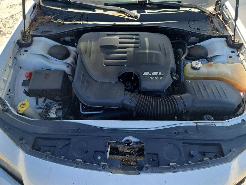 2017 CHRYSLER 300 S 11