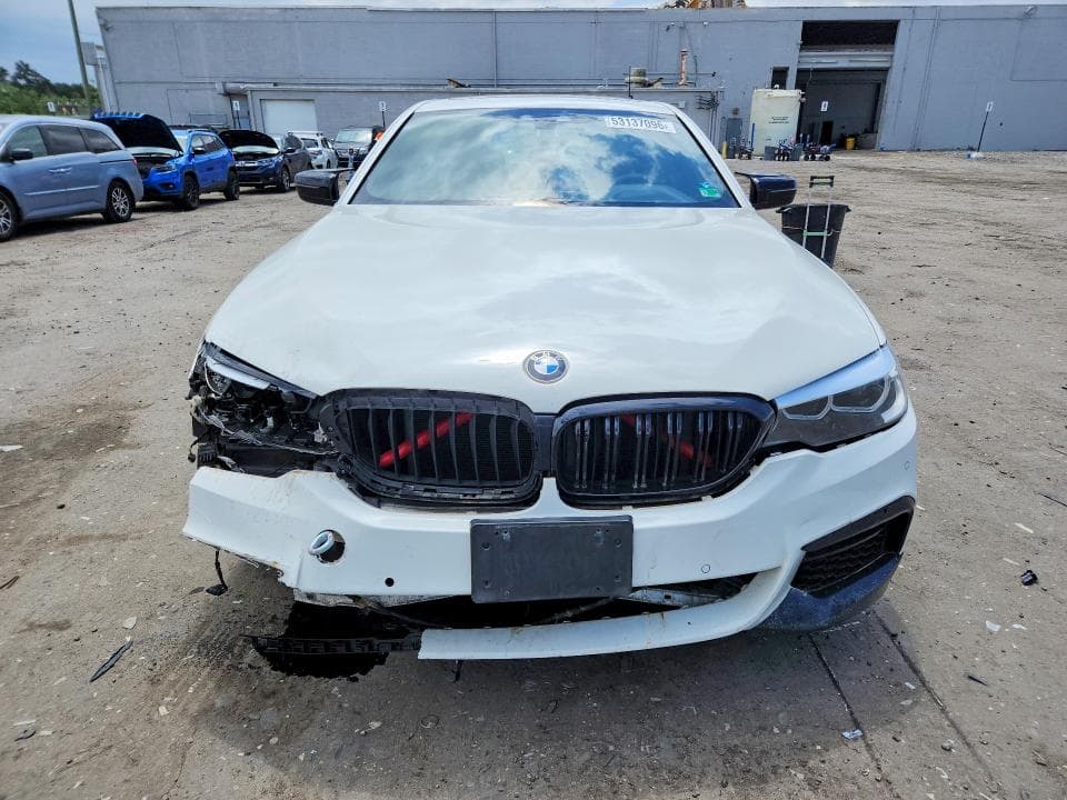 2018 BMW 530E 5